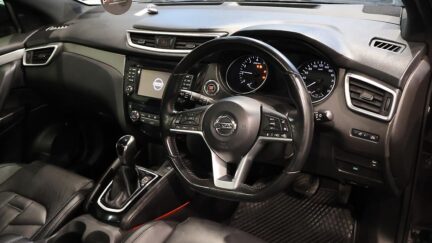 2018 Nissan Qashqai TI 2.0P/CVT image 319584