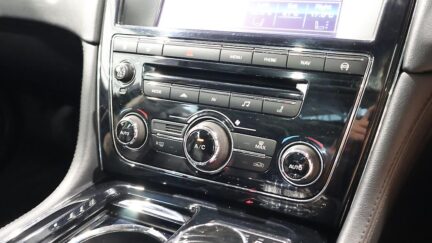 2014 Jaguar Xj XJL 3.0L V6 Supercharged image 318137