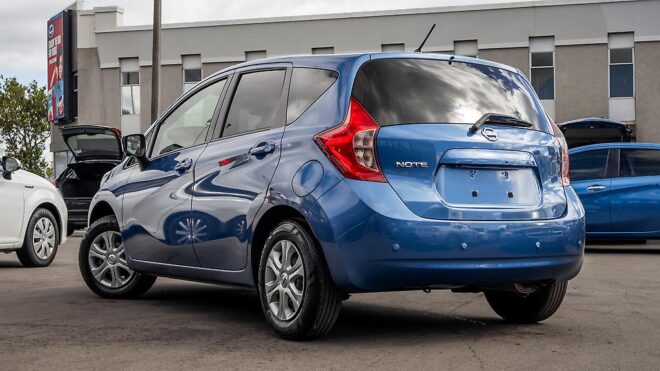 2015 Nissan Note Parking sensor, push start image 318745