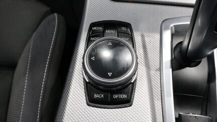 2014 Bmw 523i M-Sport Touring Wagon image 323404