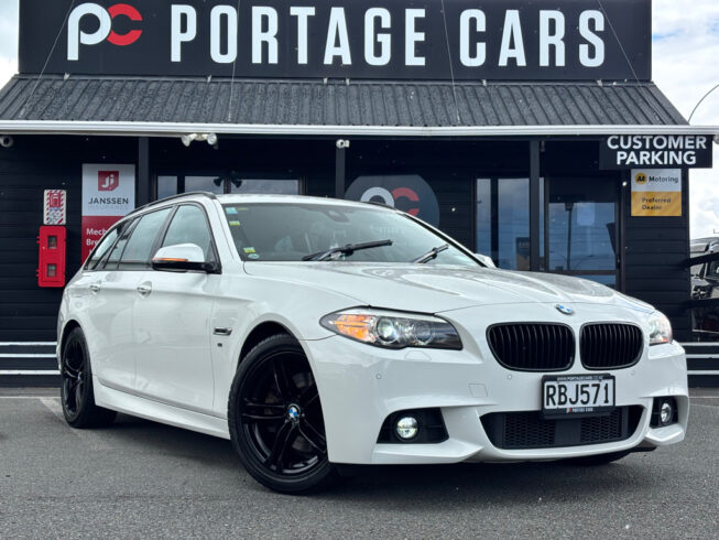 2014 Bmw 523i M-Sport Touring Wagon image 319408