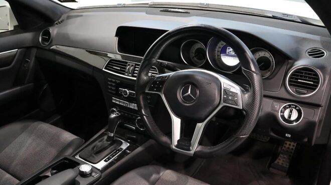 2012 Mercedes-benz C 200 AMG LINE image 319724