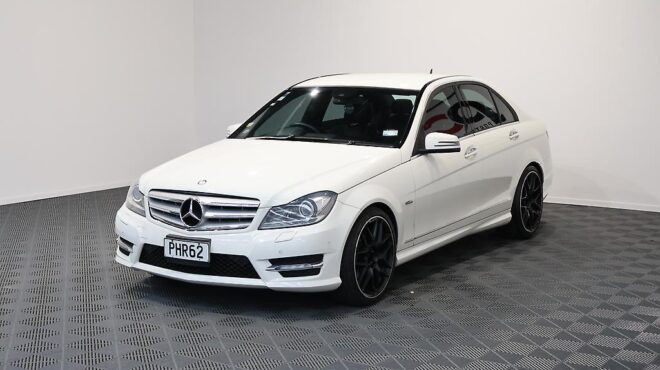 2012 Mercedes-benz C 200 AMG LINE image 319715