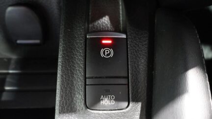 2018 Nissan Qashqai TI 2.0P/CVT image 319593