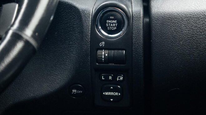 2013 Subaru Exiga Sport 2.0i Eyesight 4WD image 318323