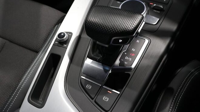 2017 Audi A4 S-Line image 319657