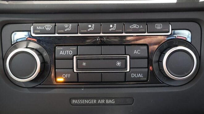 2010 Volkswagen Golf 1.4L TSI image 319499