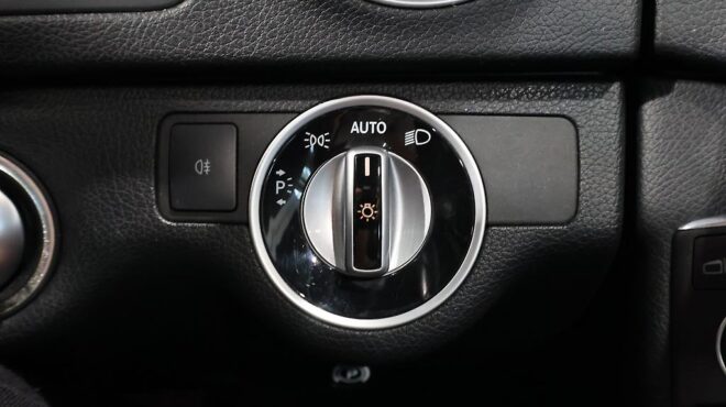 2012 Mercedes-benz C 200 AMG LINE image 319729