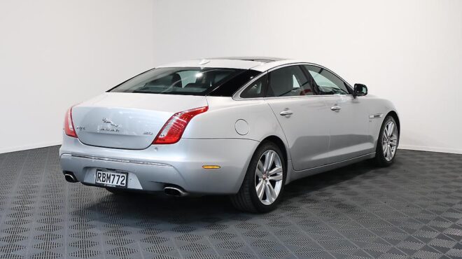 2014 Jaguar Xj XJL 3.0L V6 Supercharged image 318122