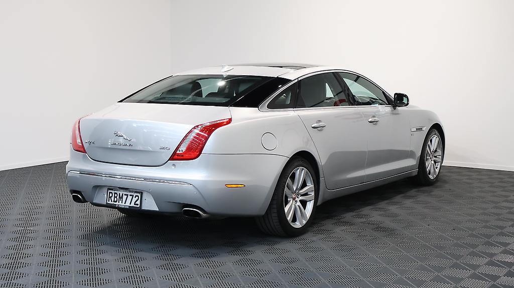 2014 Jaguar Xj XJL 3.0L V6 Supercharged image 318122