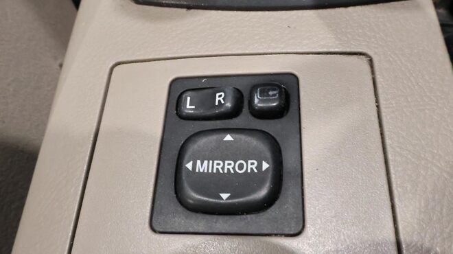 2007 Toyota Vanguard V6 image 319210