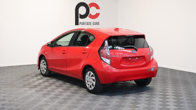 2015 Toyota Aqua Push Button Start – Facelift image 318403