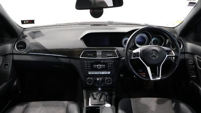 2012 Mercedes-benz C 200 AMG LINE image 319723