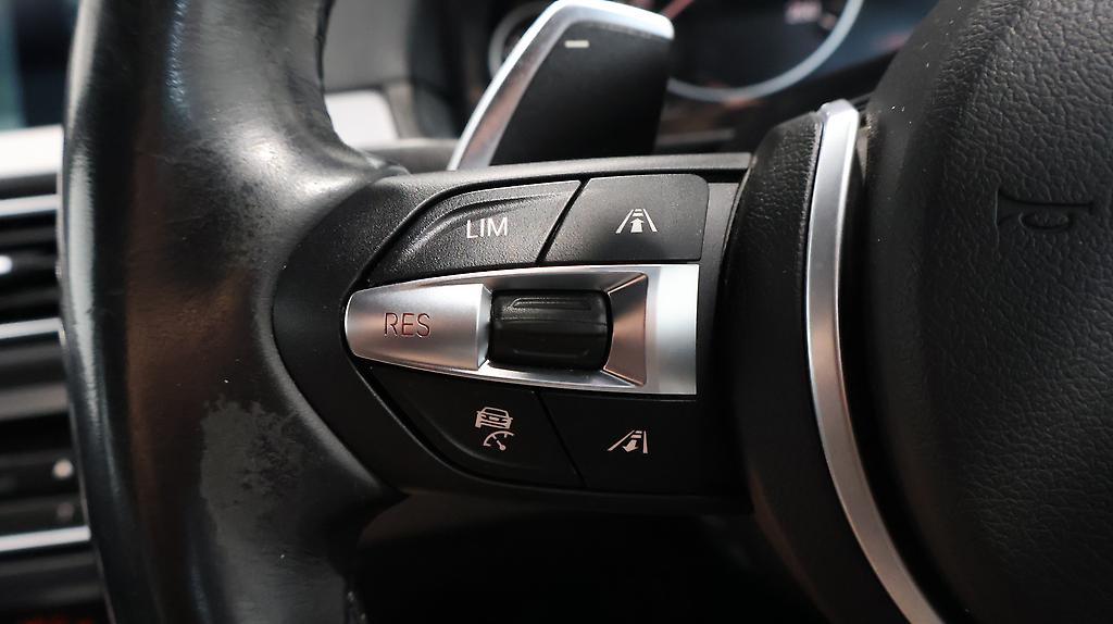 2014 Bmw 523i M-Sport Touring Wagon image 323406