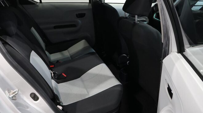 2012 Toyota Aqua Push Button Start – Alloy wheels image 318102