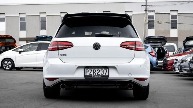 2015 Volkswagen Golf GTI Golf MK7  Black wheels Body kit image 318979