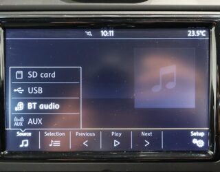 2010 Volkswagen Golf 1.4L TSI image 319495