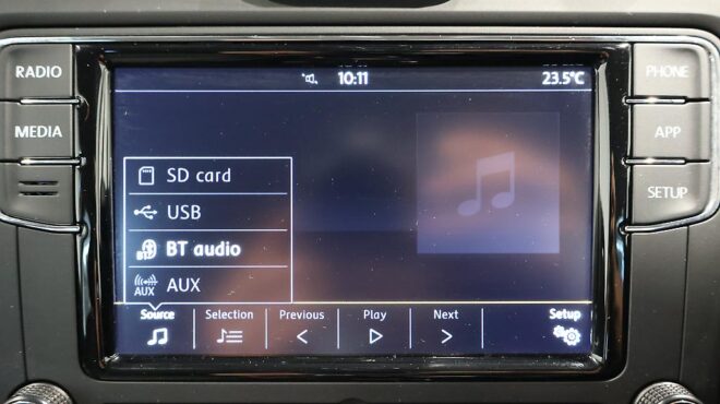 2010 Volkswagen Golf 1.4L TSI image 319495