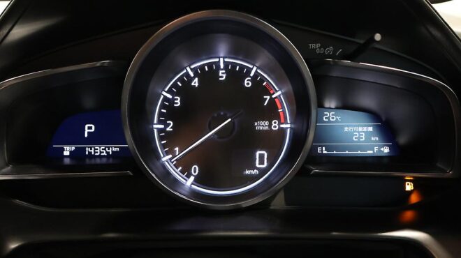 2017 Mazda Cx-3 Half Leather, Heads Up Display! image 317760