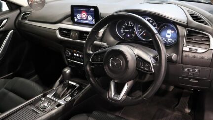 2017 Mazda Atenza 20S Proactiv image 319701