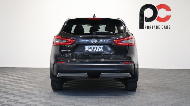 2018 Nissan Qashqai TI 2.0P/CVT image 319577