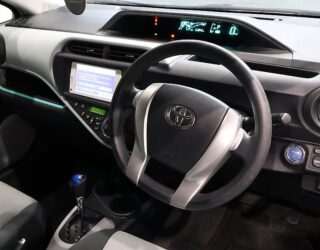 2012 Toyota Aqua Push Button Start – Alloy wheels image 318104