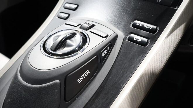 2010 Toyota Sai HYBRID Super low KMS image 319256