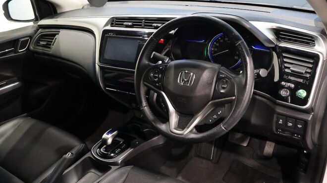 2015 Honda Grace image 321454