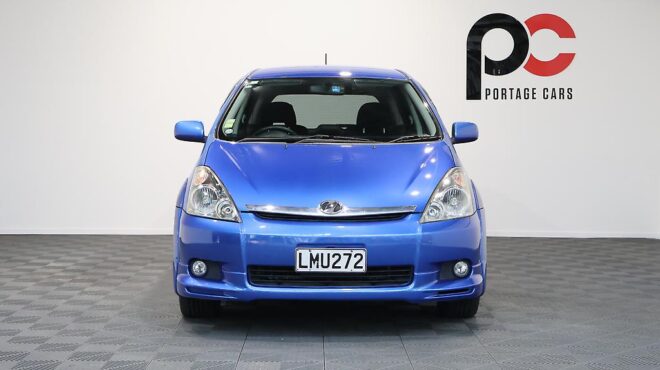 2005 Toyota Wish image 321354