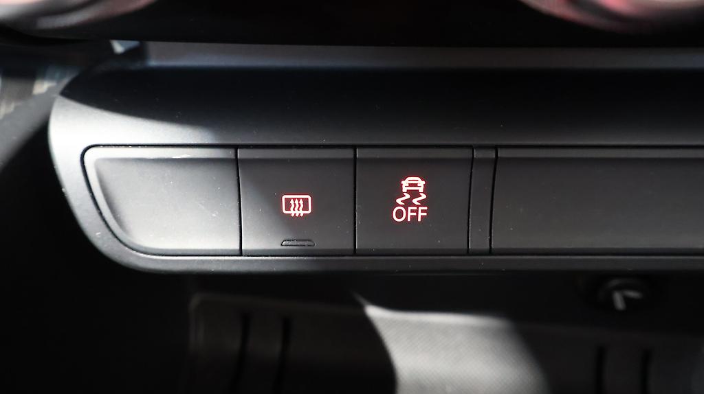 2013 Audi A1 1.4 TFSI image 320384