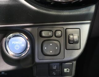 2016 Toyota Aqua X Urban image 321513