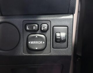 2011 Toyota Vitz REVERSE CAMERA + APPLE CARPLAY/ANDRIOD AUTO image 320968