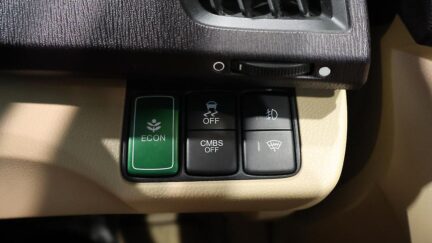 2010 Honda Odyssey Cruise Control, reverse Camera! image 320295