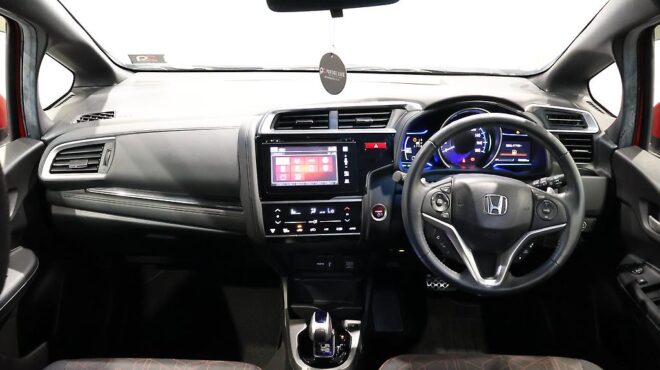 2013 Honda Fit Hybrid Hybrid S-Package image 319954