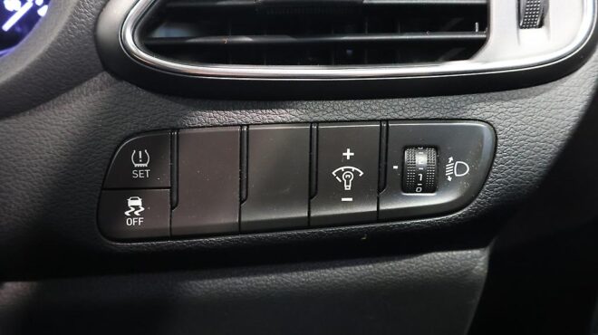 2021 Hyundai I30 PDE 1.5 HATCH 1.5P image 321637