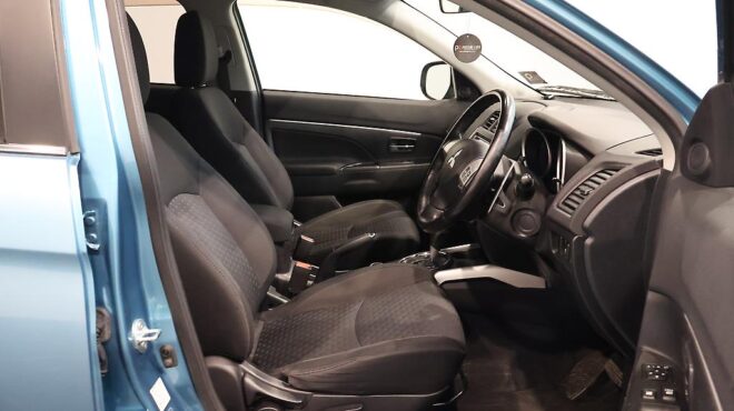 2010 Mitsubishi Rvr image 321271