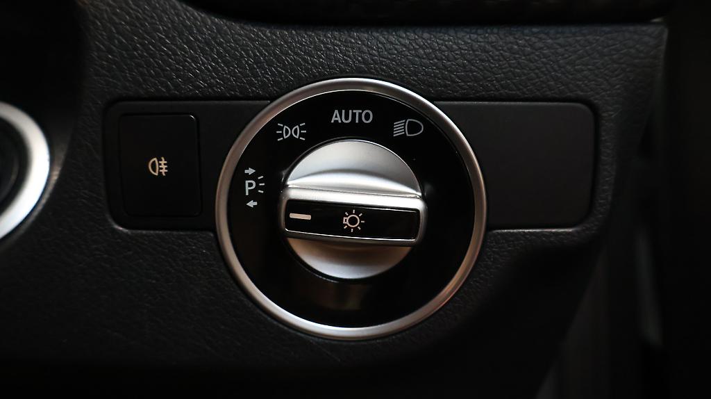 2013 Mercedes-benz A 180 Blue Efficiency Sports AMG image 319927