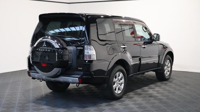 2012 Mitsubishi Pajero 3.2 Turbo Diesel image 320493