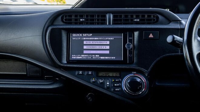 2012 Toyota Aqua G Model/ Push Start/ Reverse Camera/ Alloy Wheels/ Hybrid image 320210