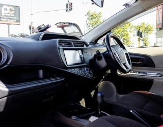 2012 Toyota Aqua G Model/ Push Start/ Reverse Camera/ Alloy Wheels/ Hybrid image 320213