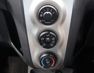 2011 Toyota Vitz REVERSE CAMERA + APPLE CARPLAY/ANDRIOD AUTO image 320966