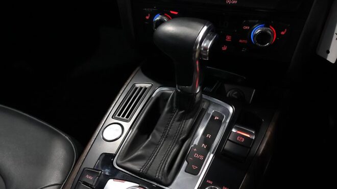 2013 Audi A4 Avant 2.0TFSI image 320073