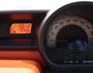 2012 Toyota Spade Power Sliding Door image 319934