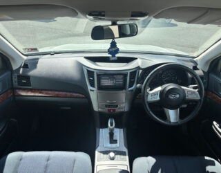 2010 Subaru Legacy Affordable First Car image 321093