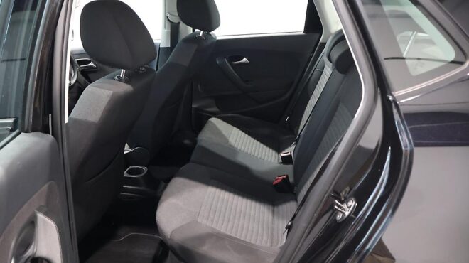 2011 Volkswagen Polo 63KW 7DSG image 320408