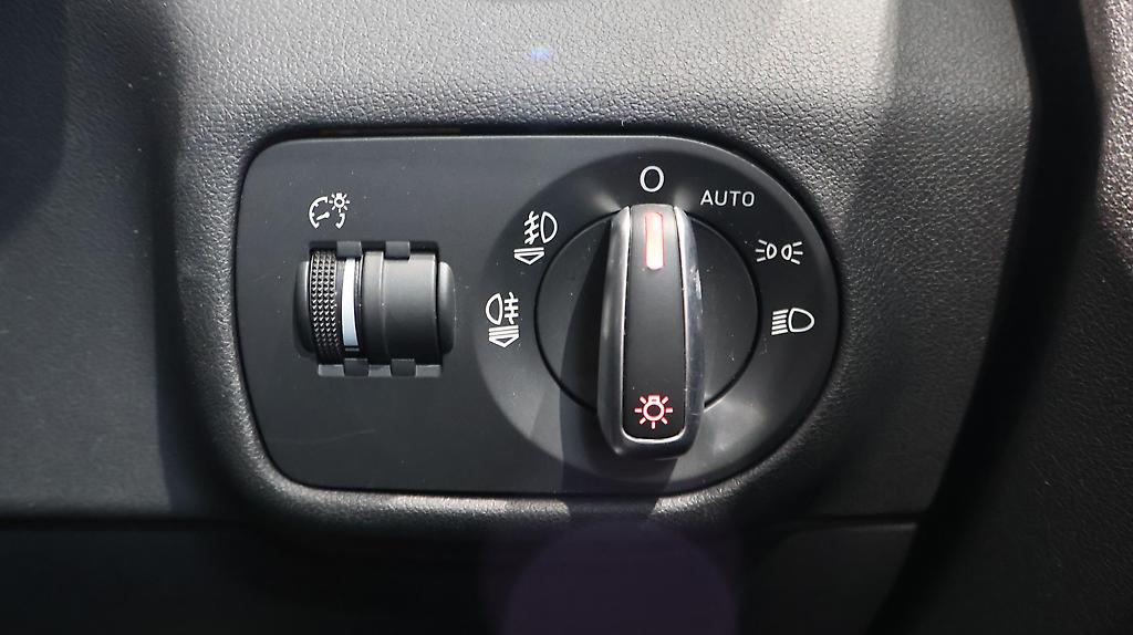 2013 Audi A1 1.4 TFSI image 320383