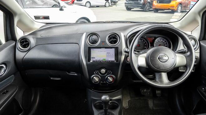 2013 Nissan Note Pure drive, I stop , Push start image 321247