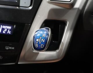 2012 Toyota Prius ALPHA HYBRID 7 Seater image 321300