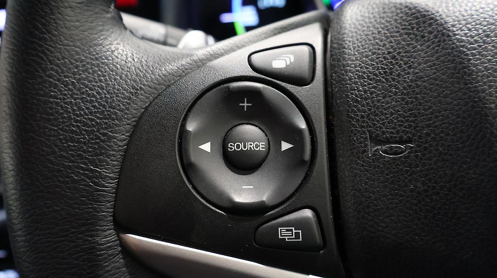 2013 Honda Fit Hybrid S-Package image 320133