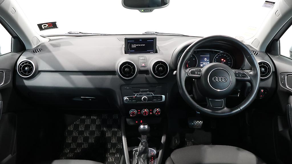 2013 Audi A1 1.4 TFSI image 320377